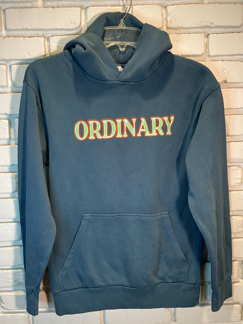 Alex Warren Cheaper than Therapy Tour hoodie S